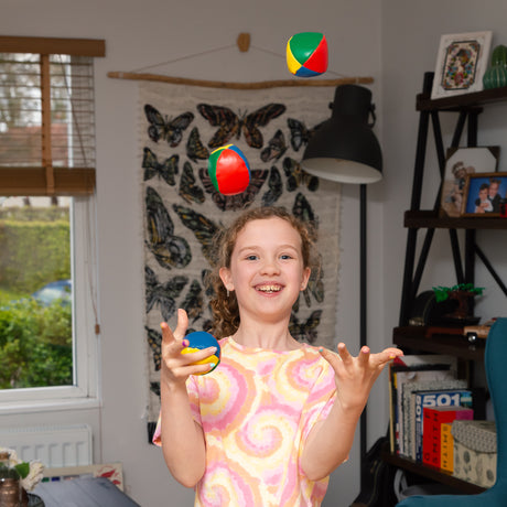 JUGGLING BALLS SET