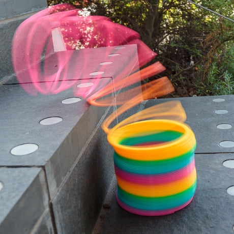 GIANT RAINBOW SPRINGY