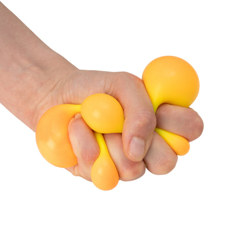 SCRUNCHEMS COLOUR CHANGE SQUISH BALL