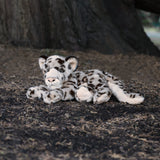 ANIMIGOS WORLD OF NATURE SNOW LEOPARD