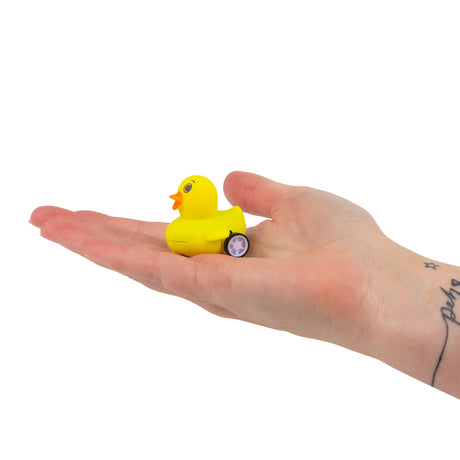 PULL BACK & GO RUBBER DUCK RACERS