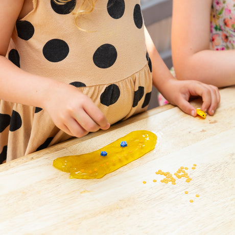 SCRUNCHEMS HONEYBEE SLIME