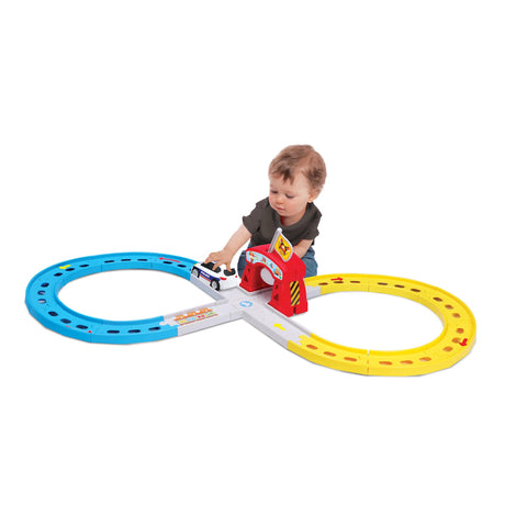 BB JUNIOR EMERGENCY TEAM SHAKE-IT RUNNER INFINITY TRACK