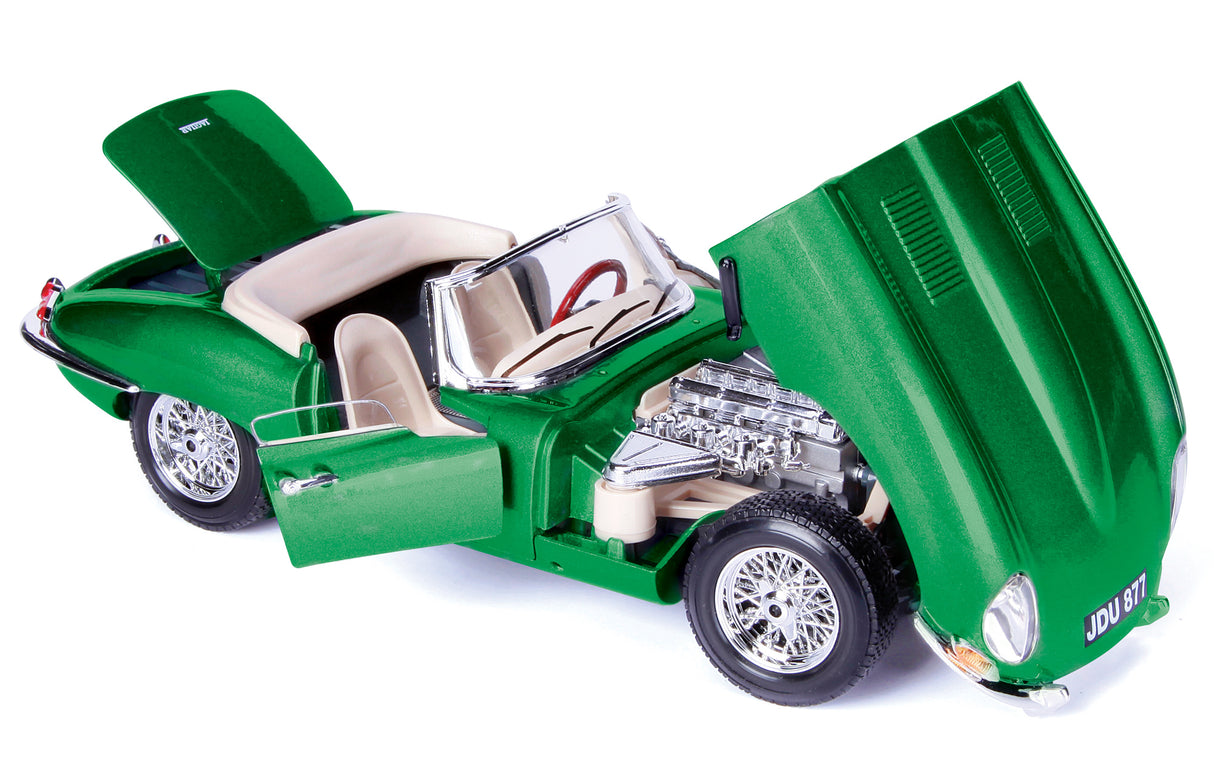1:18 JAGUAR E CABRIOLET (1961)
