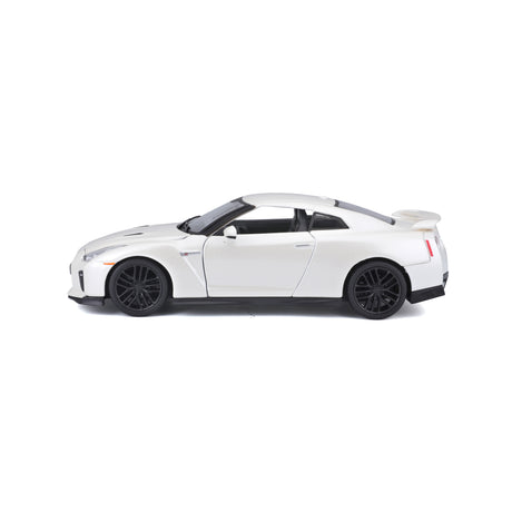 1:24 NISSAN GT-R 2017 WHITE
