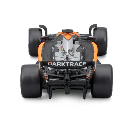 1:43 F1 MCLAREN MCL60 2023 WITH HELMET PIASTRI