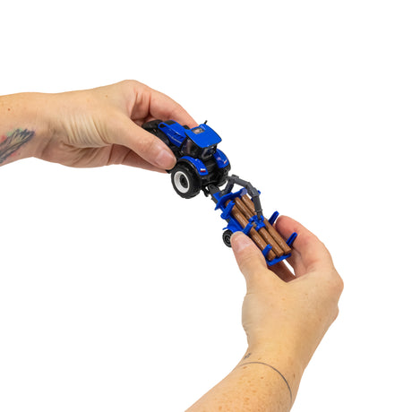 MINI WORKING MACHINES - 4 PACK OF TRACTORS NEW HOLLAND
