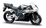 1:18 MOTORBIKE HONDA CBR1000RR- 18 PC DISPENSER