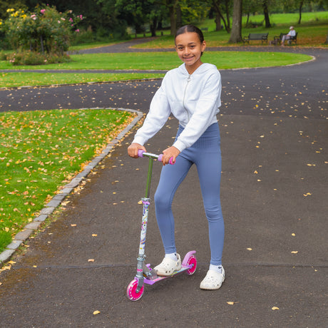 UNICORN DREAMLAND SCOOTER WITH FLASHING WHEELS