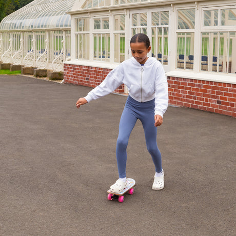 PRINCESSES SKATEBOARD WITH FLASHING WHEELS 17 INCH