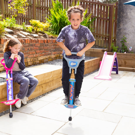 BLACK SILVER POGO STICK 89CM