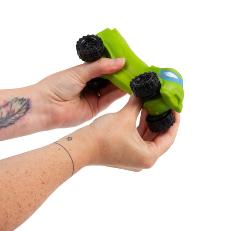 STRETCHY SAND MONSTER CARS
