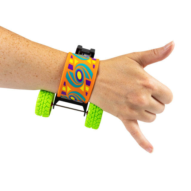 SKATEBOARD SNAP BRACELET